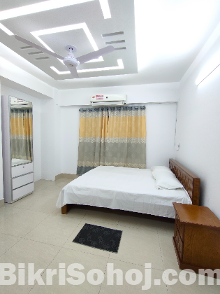 Cozy Furnished 3BHK Apartment for Rent in Bashundhara R/A